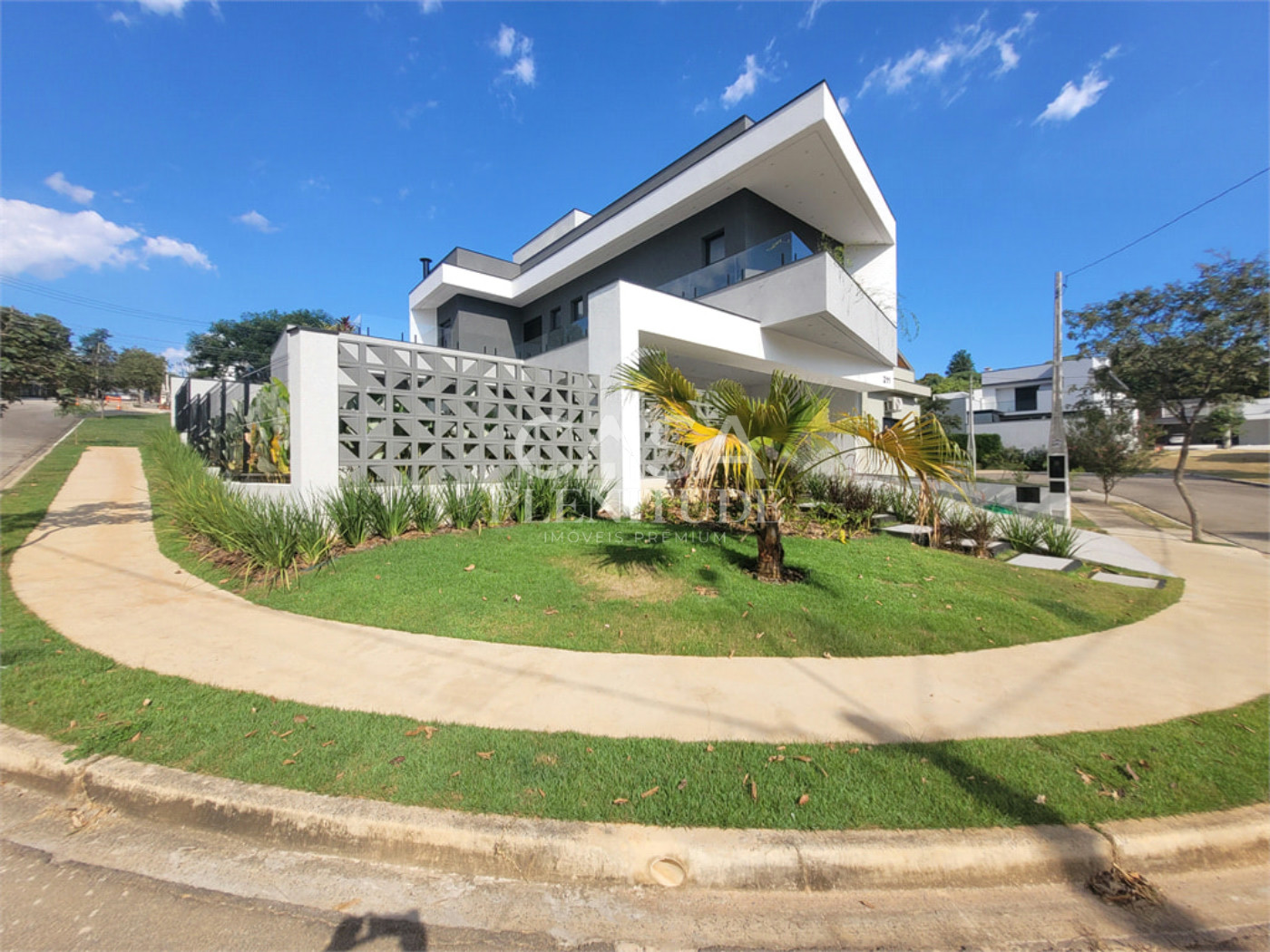 Terreno em condomínio à venda com 4 suítes em Chácaras Residenciais Santa Maria, Votorantim, SP