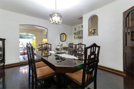 Casa à venda com 3 quartos, sendo 1 suíte, em Mirandópolis, São Paulo, SP
