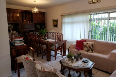 Casa à venda com 3 quartos em Vila Tiradentes, São Paulo, SP