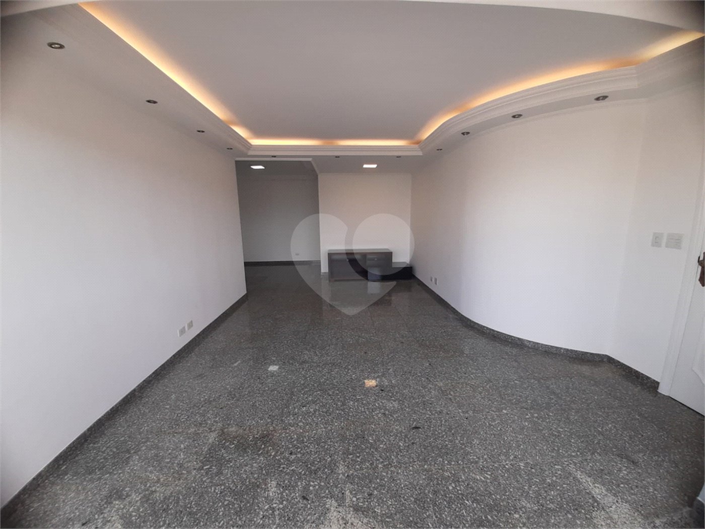 Apartamento à venda com 3 quartos, sendo 1 suíte, em Santana, São Paulo, SP