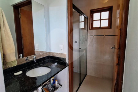 Casa para alugar com 3 quartos, sendo 1 suíte,  no condomínio Estância Marambaia, Vinhedo - SP
