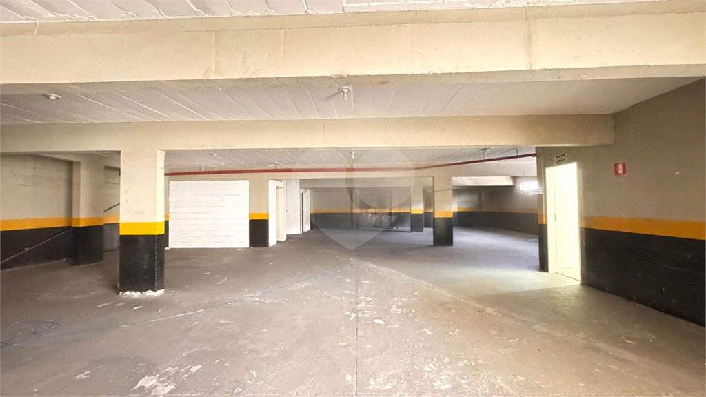 Prédio para alugar no Centro, Poá, SP