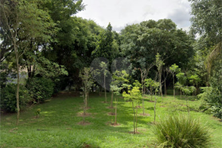 Casa à venda com 3 quartos, sendo 2 suítes,  no condomínio La Vilette, São Paulo - SP