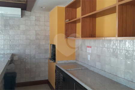 Casa à venda com 4 quartos, sendo 2 suítes, em Manguinhos, Armação dos Búzios, RJ
