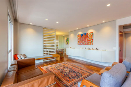 Apartamento à venda com 4 quartos, sendo 3 suítes, em Real Parque, São Paulo, SP
