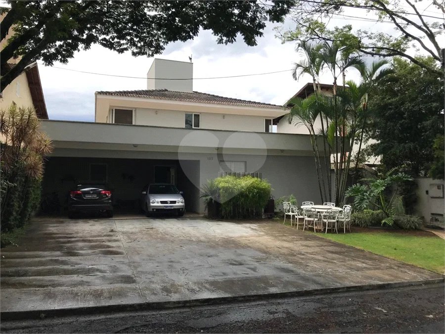 SOBRADO ALTO PADRÂO COND.PARQUE SABARA