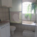 Casa à venda com 4 quartos, sendo 3 suítes, no condomínio São Joaquim, Vinhedo - SP