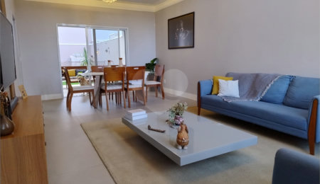 Casa à venda com 3 suítes no condomínio Jardim Maringá, Indaiatuba - SP