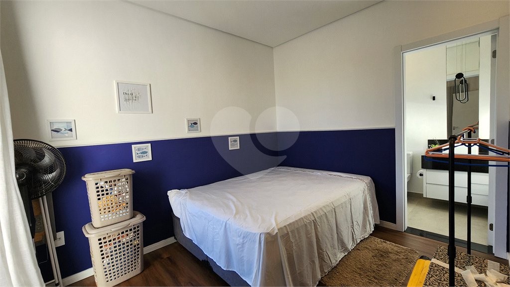 Casa à venda com 3 suítes no condomínio Campos do Conde I e II, Sorocaba - SP