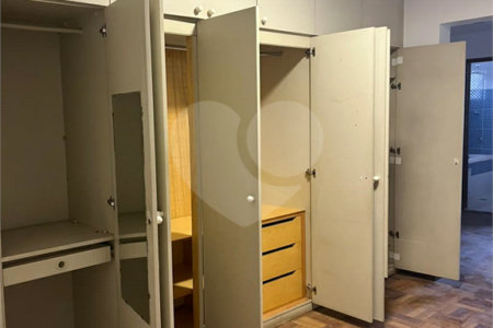 Casa à venda com 5 quartos, sendo 3 suítes,  em Jardim Bonfiglioli, São Paulo, SP