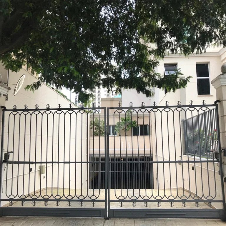 Apartamento à venda com 1 suíte em Campo Belo, São Paulo, SP