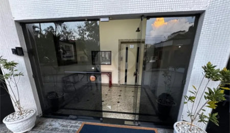 Apartamento à venda com 3 quartos, sendo 1 suíte,  em Vila Monumento, São Paulo, SP