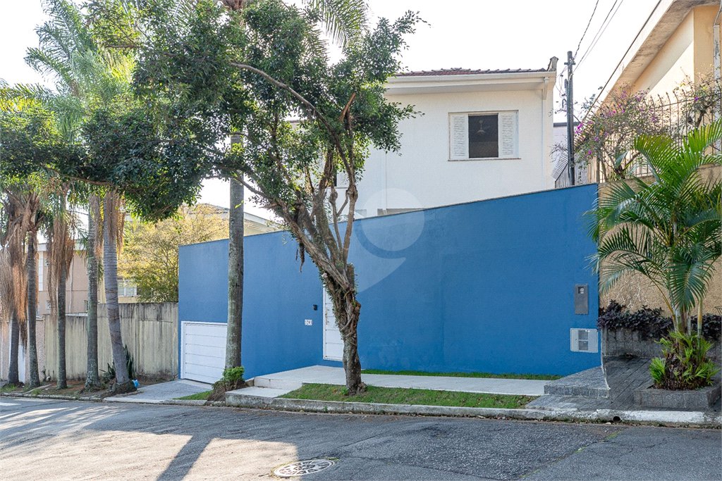 Sobrado à venda com 3 quartos, sendo 2 suítes, em Brooklin Velho, São Paulo, SP