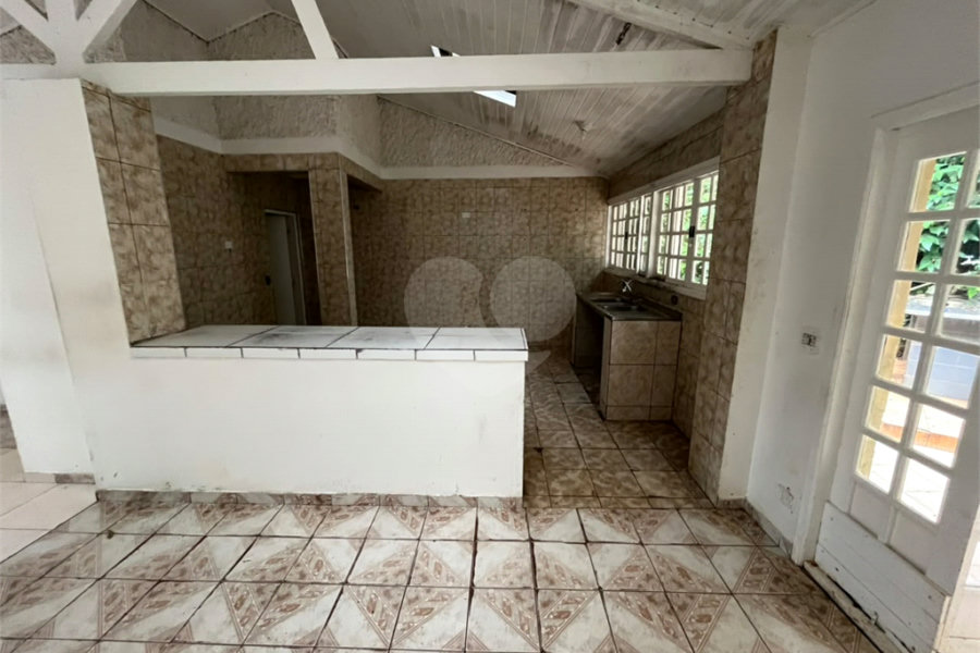 Casa à venda ou para alugar com 5 quartos em Roseira, Mairiporã, SP