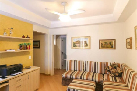 Apartamento à venda com 3 suítes em Jardim Vitória Régia, São Paulo, SP