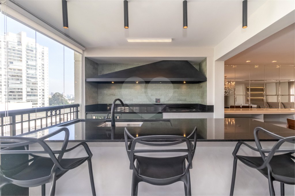 Apartamento à venda com 3 suítes em Alto da Boa Vista, São Paulo, SP