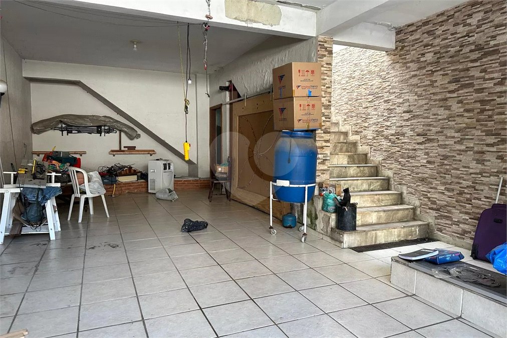 Sobrado à venda com 4 quartos, sendo 2 suítes, em Vila Ipojuca, São Paulo, SP