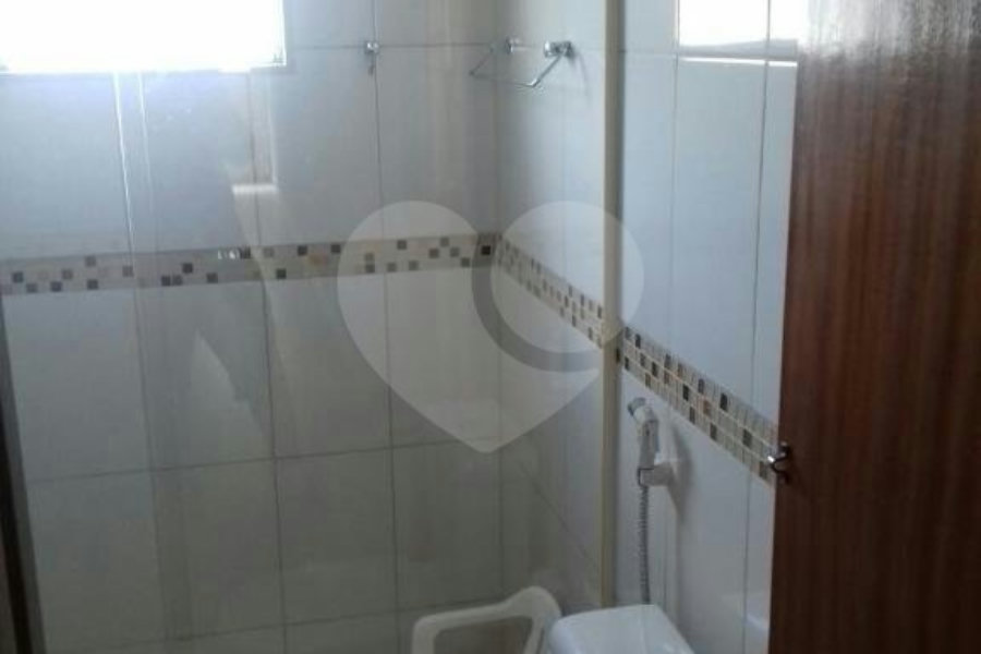 Sobrado à venda com 4 quartos, sendo 1 suíte, em Freguesia do Ó, São Paulo, SP