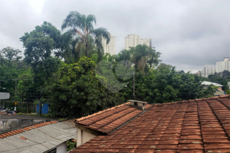 Sobrado à venda com 2 quartos em Jardim Marajoara, São Paulo, SP
