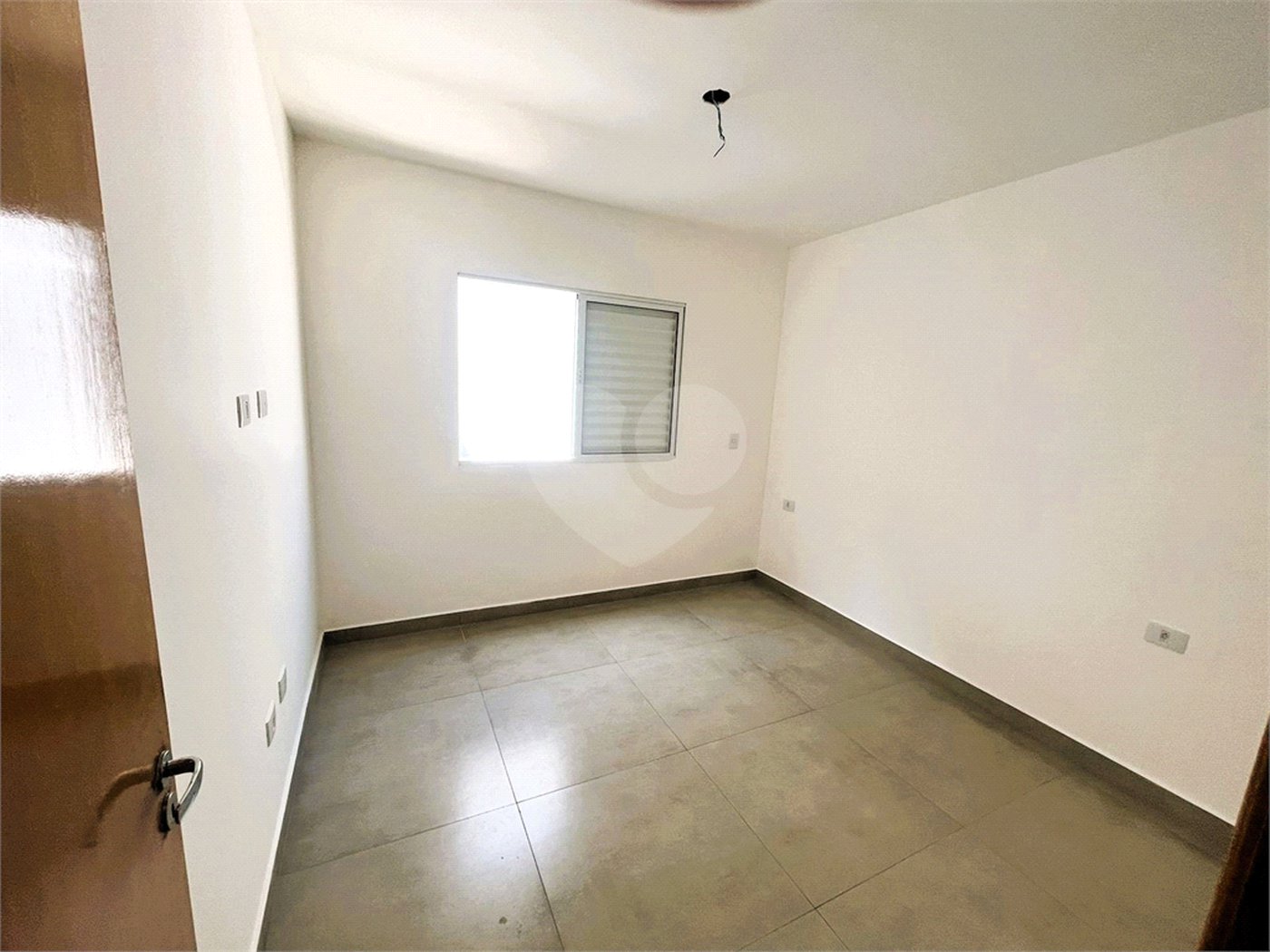 Sobrado à venda com 3 quartos, sendo 1 suíte,  em Vila Tiradentes, São Paulo, SP