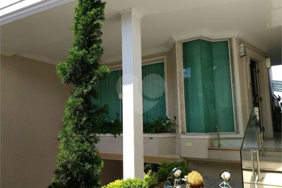 Casa à venda com 4 quartos, sendo 3 suítes, em Vila Maria, São Paulo, SP