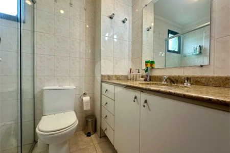 Apartamento à venda com 3 quartos, sendo 1 suíte, em Santa Teresinha, São Paulo, SP