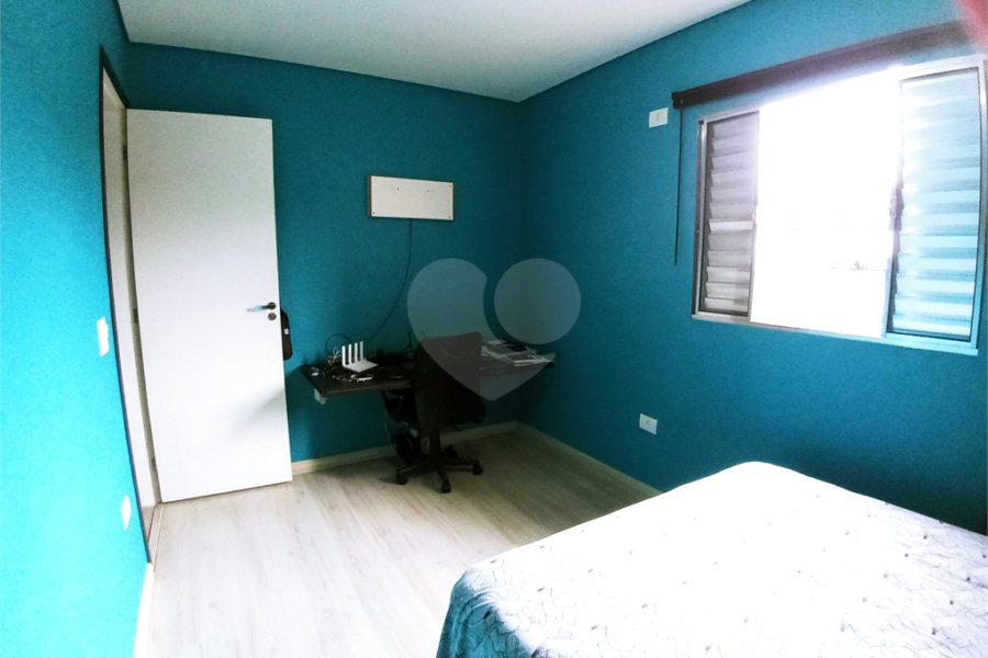 Sobrado à venda com 3 quartos no Brasilândia, São Paulo, SP