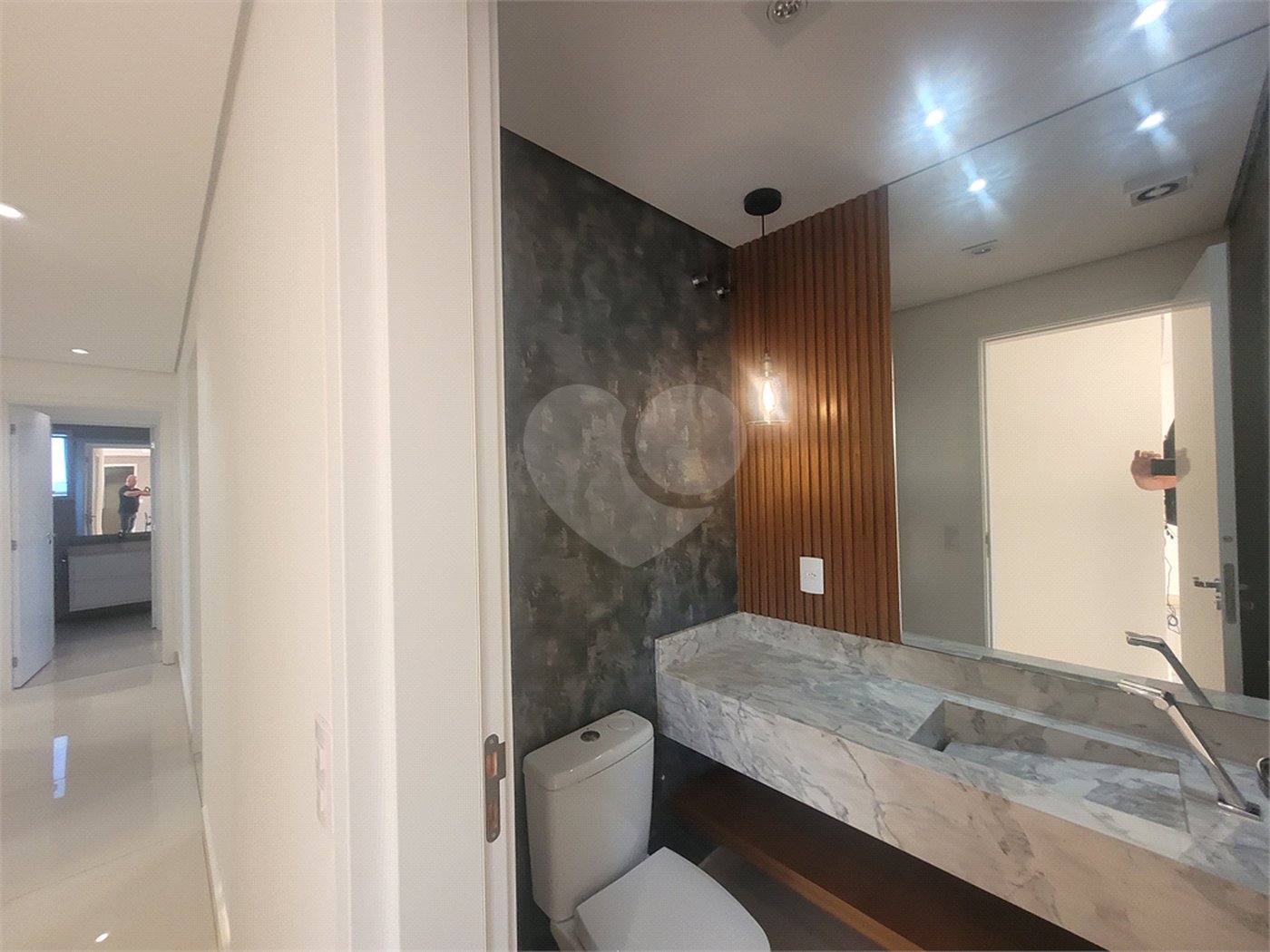 Apartamento à venda ou para alugar com 3 suítes em Jardim América, Sorocaba, SP