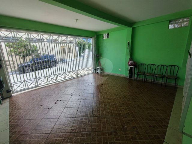 Sobrado à venda com 3 quartos em Campo Grande, São Paulo, SP