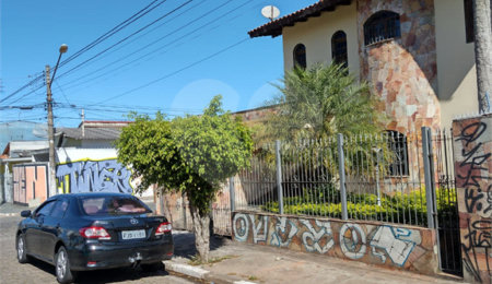 Sobrado à venda com 3 quartos, sendo 2 suítes,  em Cidade Cruzeiro do Sul, Suzano, SP