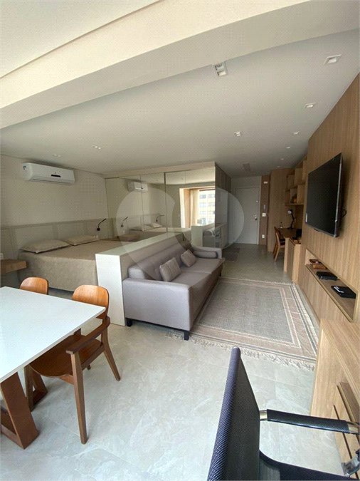 Apartamento à venda ou para alugar com 1 suíte em Itaim Bibi, São Paulo, SP
