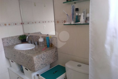 Casa em condomínio à venda com 3 quartos, sendo 1 suíte,  em Jardim Caboré, São Paulo, SP