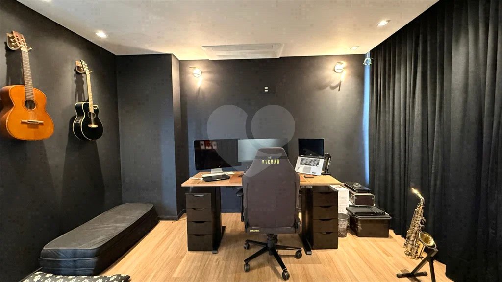 EXCELENTE OPORTUNIDADE DE MORAR NO DAMHA II. RESIDÊNCIA DE ALTO PADRÃO, A VENDA COM PORTEIRA FECHADA