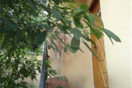 Casa à venda com 3 quartos, sendo 1 suíte,  em Parque Monte Alegre, Taboão da Serra, SP