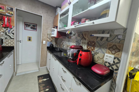 Apartamento à venda com 2 quartos, sendo 1 suíte,  em Maracanã, Rio de Janeiro, RJ