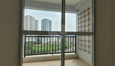 Apartamento à venda com 2 quartos, sendo 1 suíte,  em Vila Andrade, São Paulo, SP