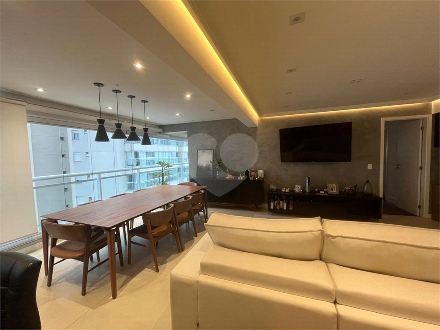 Apartamento à venda com 2 suítes em Barra Funda, São Paulo, SP