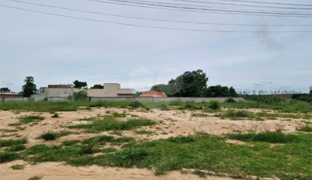 Terreno à venda no Centro, Sarapuí, SP