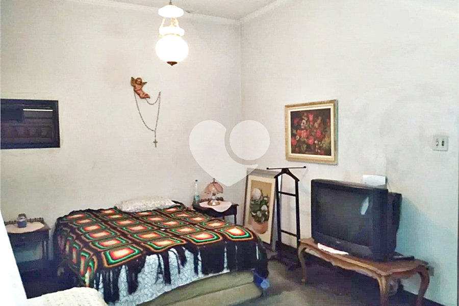 Casa à venda com 4 quartos, sendo 3 suítes, em Santana, São Paulo, SP