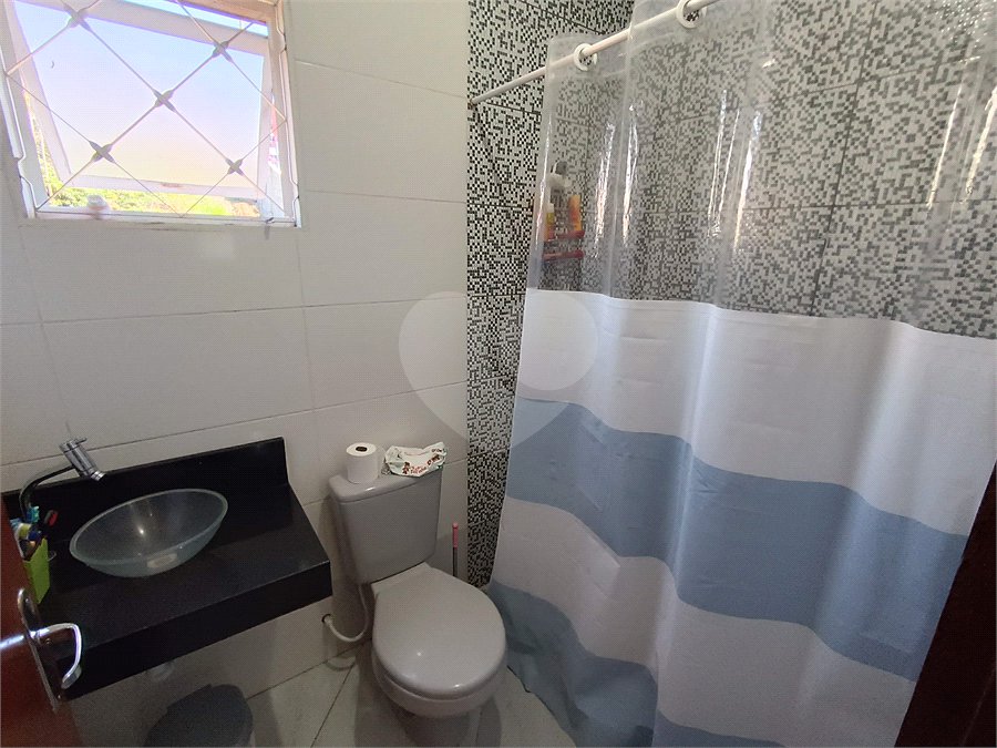 Sobrado à venda com 4 quartos em Jardim Esther, São Roque, SP