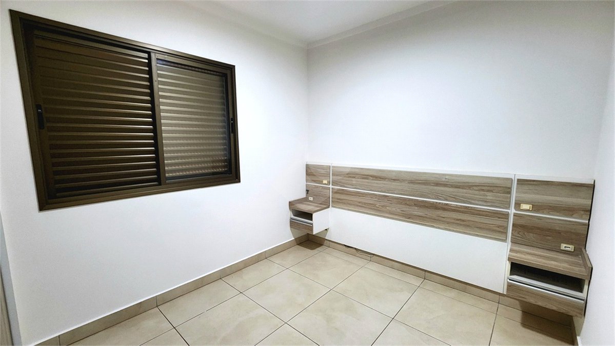 Apartamento à venda com 2 quartos, sendo 1 suíte, no Centro, Araraquara, SP