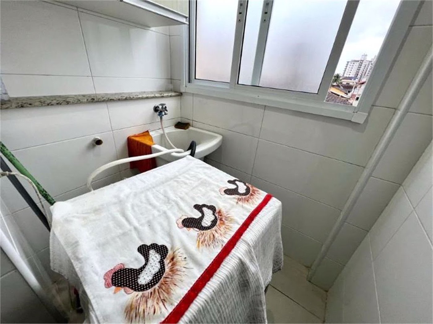 Apartamento Residencial à venda, Vila Guilhermina, Praia Grande - AP1374.