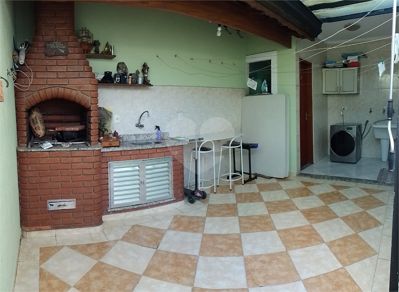 Sobrado à venda com 3 quartos, sendo 1 suíte, em Jardim Regina, São Paulo, SP