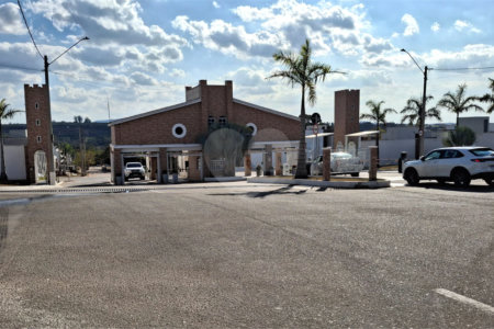 Casa à venda com 3 quartos, sendo 1 suíte, no condomínio Jardim Residencial Villagio Ipanema I, Sorocaba - SP