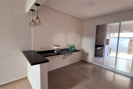 Casa à venda com 3 quartos, sendo 1 suíte,  no condomínio Horto Florestal Villagio, Sorocaba - SP