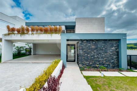 Casa à venda com 4 suítes no condomínio Villa dos Pinheiros, Indaiatuba - SP
