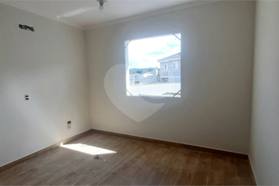 Sobrado à venda com 3 quartos, sendo 1 suíte, em Vila Mazzei, São Paulo, SP