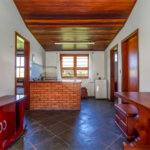Chácara à venda com 5 quartos, sendo 2 suítes, em Vila São João, Sarapuí, SP