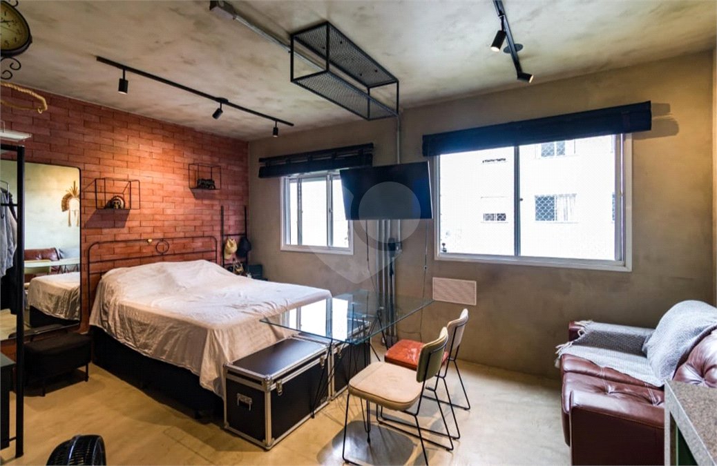 Apartamento à venda com 1 quarto em Paraíso do Morumbi, São Paulo, SP