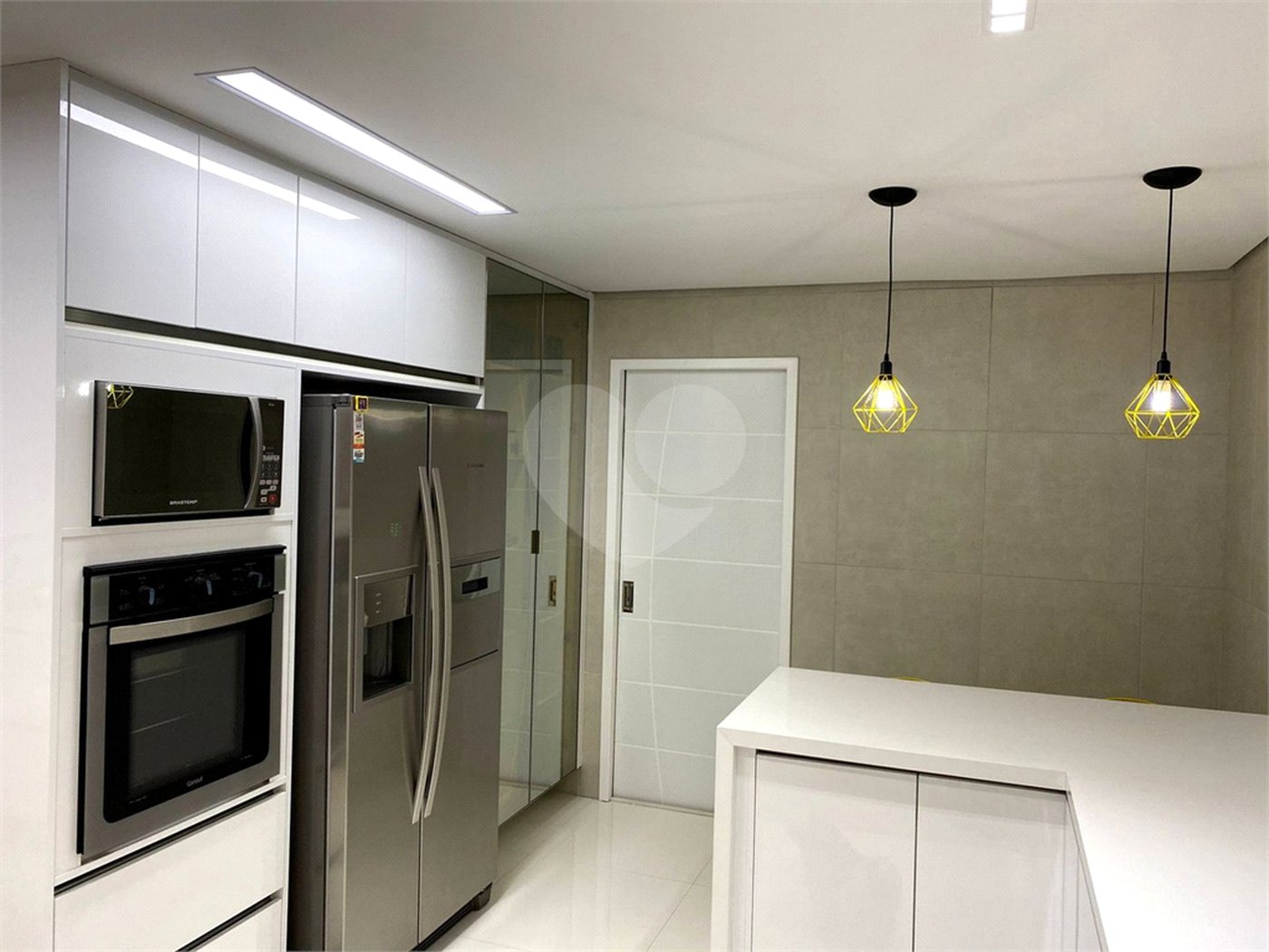 Apartamento à venda com 4 suítes em Vila Suzana, São Paulo, SP
